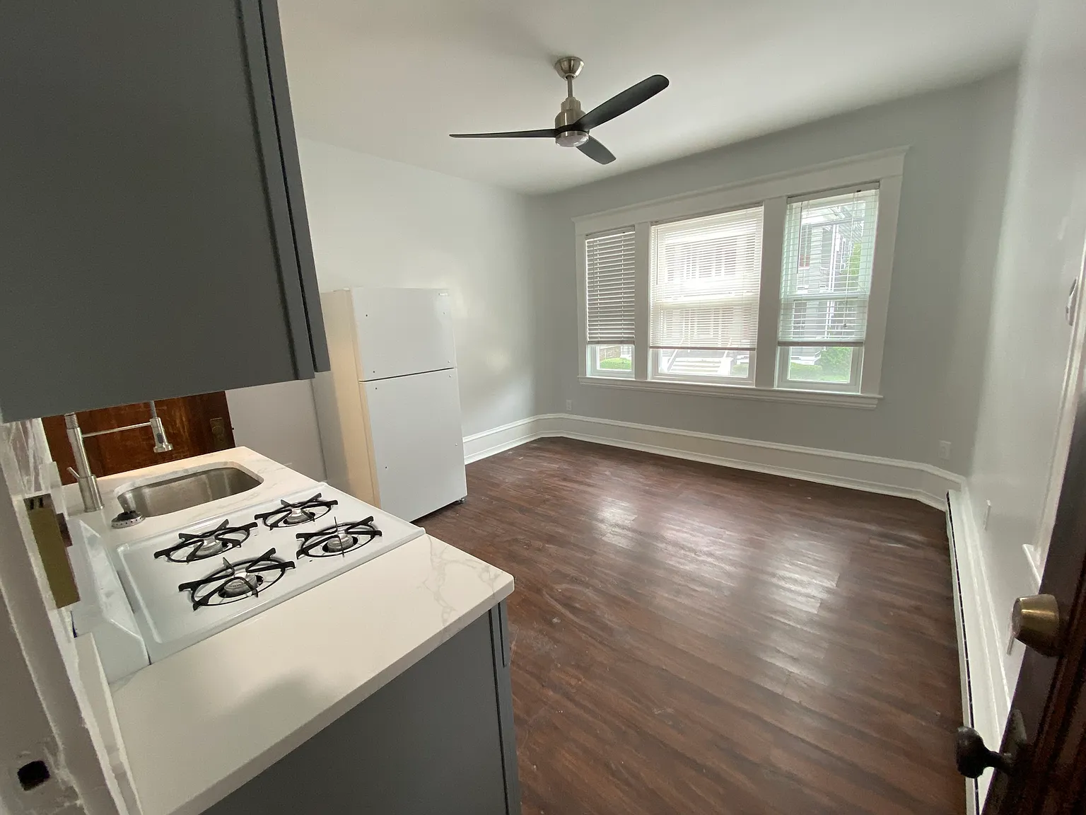 131 Deane St — Photo 3