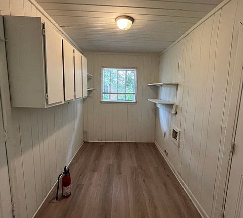5th image of 802 Green St