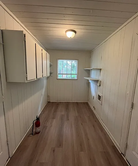 802 Green St — Photo 5
