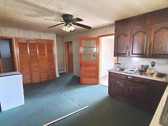 5th image of 418 Elizabeth St