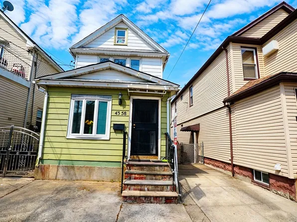 43-58 163rd St #2, Flushing, NY 11358