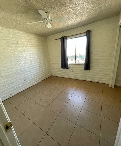 3546 E Monte Vista Dr #A — Photo 3