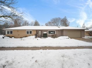 265 N Kendrick Ave, Burlington, WI 53105