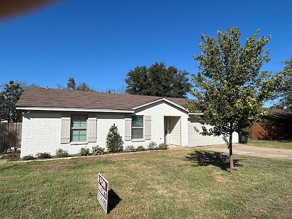 2nd image of 109 Westgate Dr