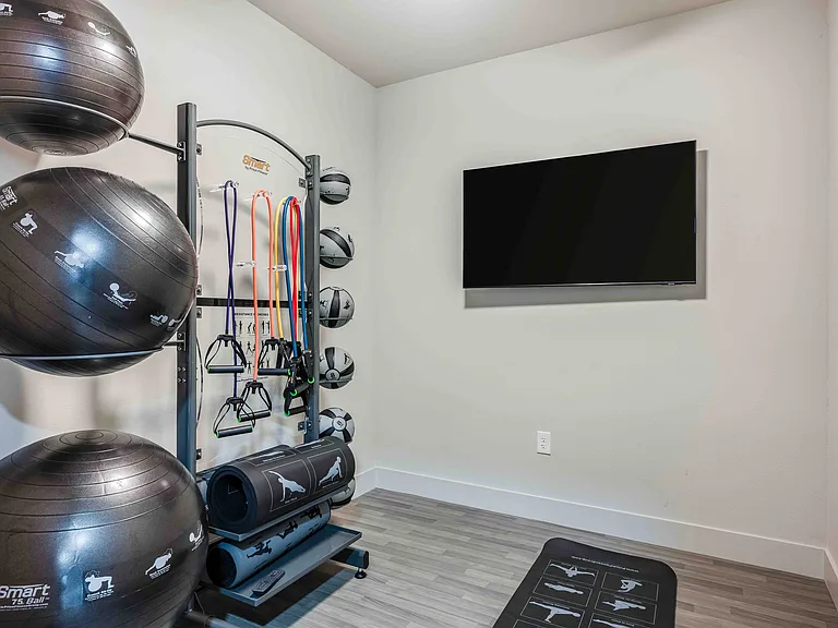 Element Apartments at Celebration Pointe — Photo 15