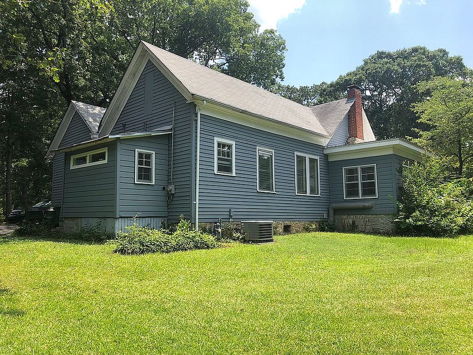 2nd image of 2615 Reagin St