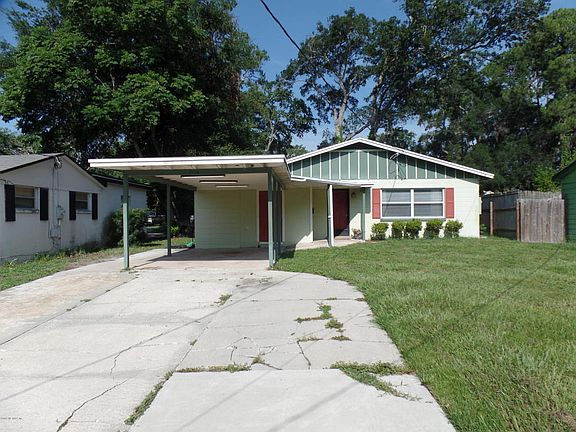 2nd image of 2416 Holmes St