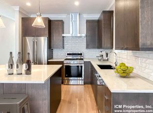 3350 N Kenmore Ave #1, Chicago, IL 60657