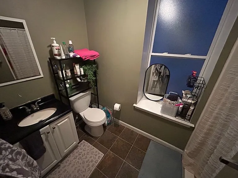 1811 N Bouvier St — Photo 16