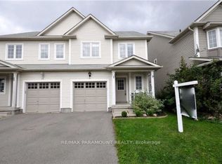 31 Laurendale Ave, Georgina, ON L4P 4A8