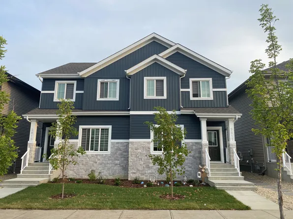 9823 107th St #9823-9815-9811, Morinville, AB T8R 1E2