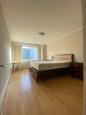 Rented by R New York | media 28