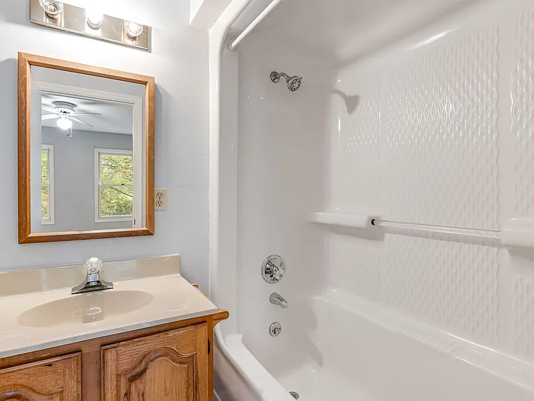 103 Parkway Vista Dr — Photo 16