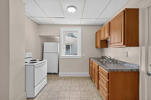 149 University Blvd #LOWER — Photo 10