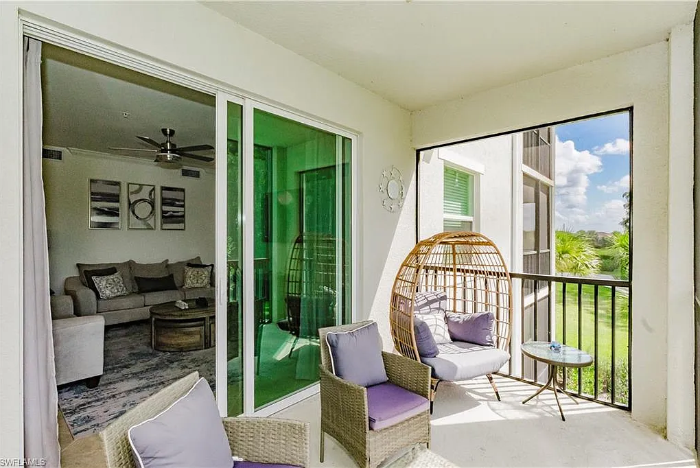 2 bed, 2.0 bath, 1154 sqft, $2,495 — Photo 3