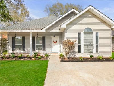 755 Labarre St, Mandeville, LA, 70448