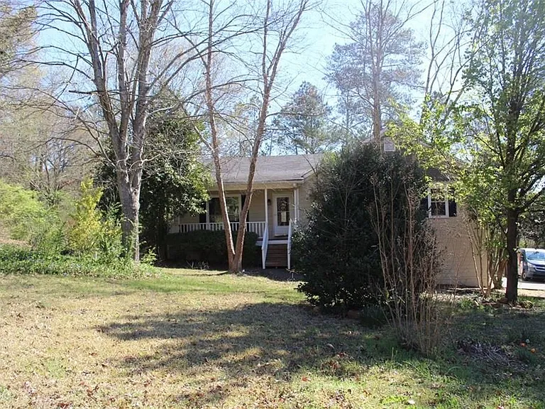 15 Caboose Ct — Photo 2