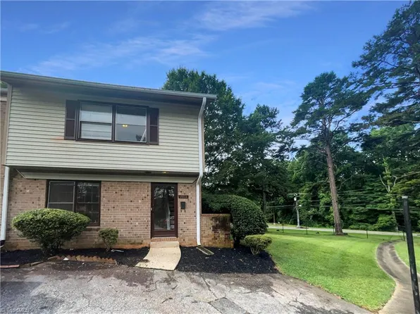 2723 Reynolds Park Rd, Winston Salem, NC 27107