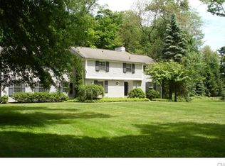 36 Brookwood Ln, New Canaan, CT 06840