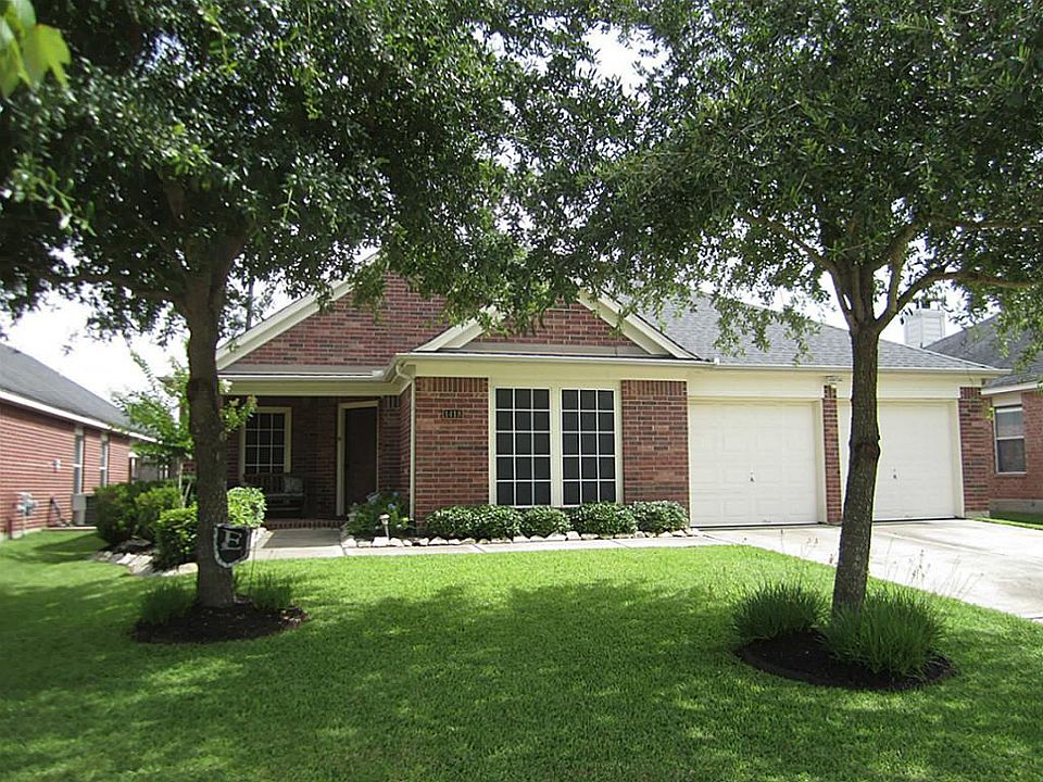 1st image of 1418 Rogers Lake Ln
