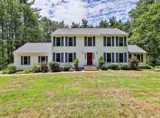 47 Mountain Rd, Brookline, NH 03033