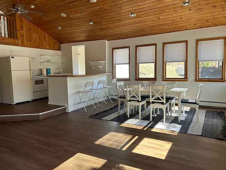 Kitchen / Main living area