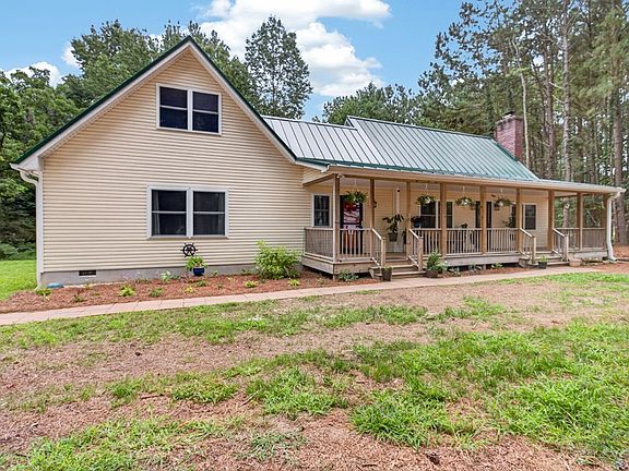 2nd image of 3315 Seaside Rd