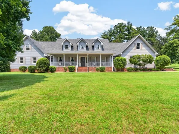 1401 Denny Rd, Cookeville, TN 38506