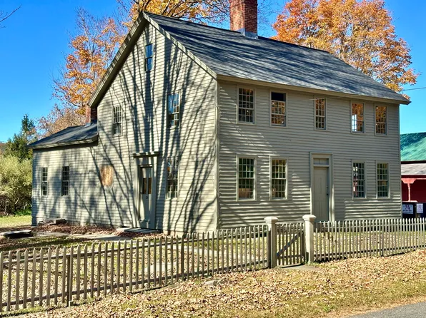 27 Middle Quarter Road, Woodbury, CT 06798