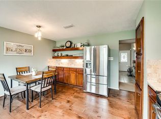 2008 Robinson St, Irving, TX 75060