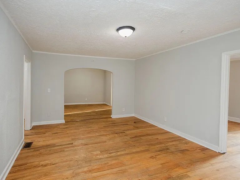 3967 Guyton St — Photo 33