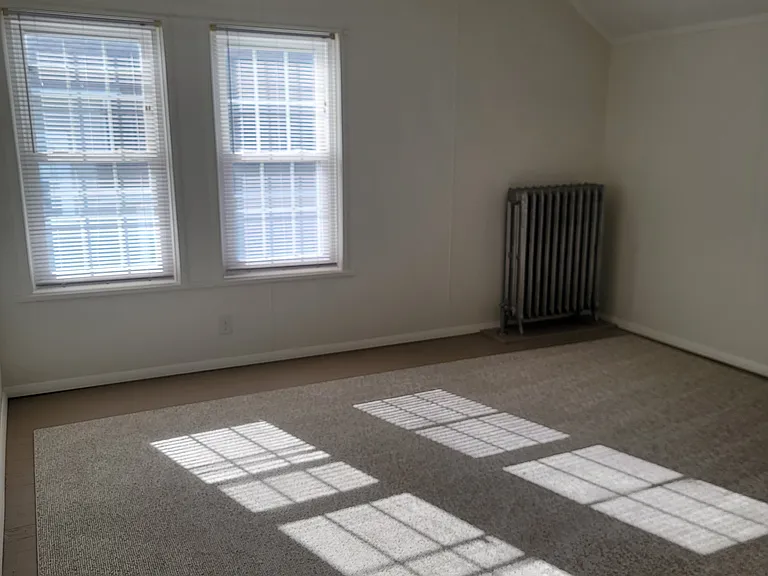 515 Bellview St — Photo 12