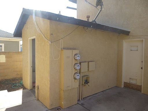 3rd image of 1135 Guadalupe St APT C