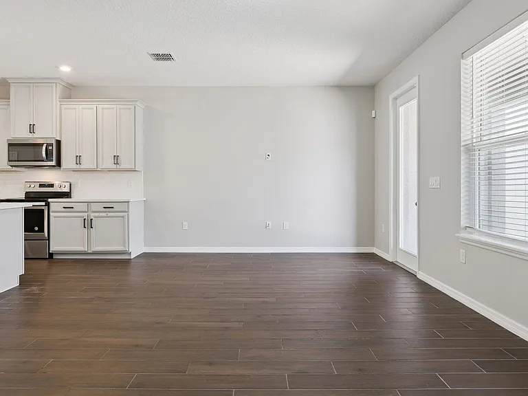8130 Bluejack Oak Dr — Photo 7