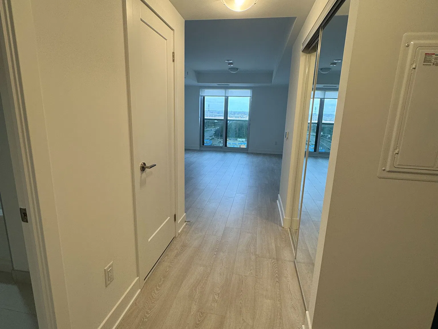 Studio, $1,560 — Photo 4