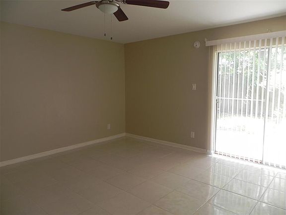 3rd image of 11602 Breezy Knoll Dr