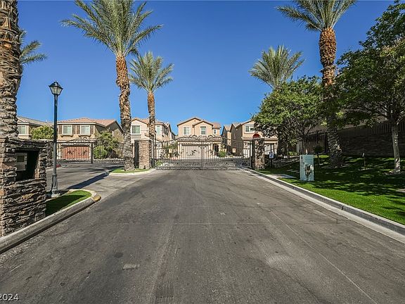 3rd image of 6204 Govett Crescent Ct