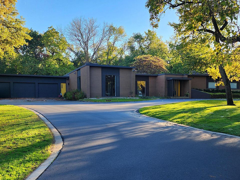 1st image of 1301 Saint Andrews Dr