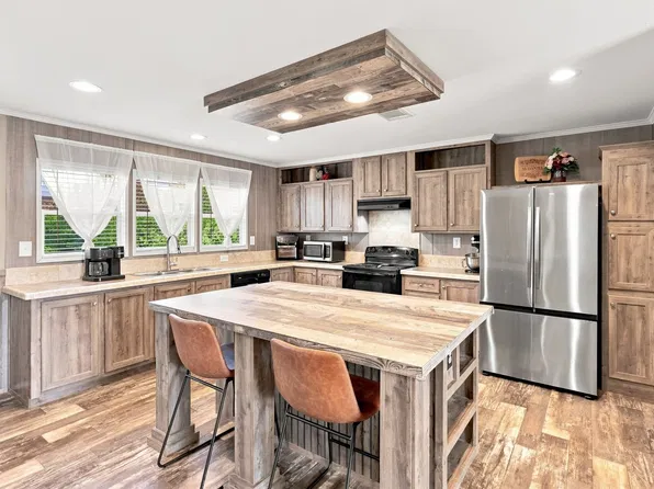 5519 Upper Denton Rd, Weatherford, TX 76085