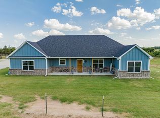 163 Polk Rd, Bowie, TX 76230