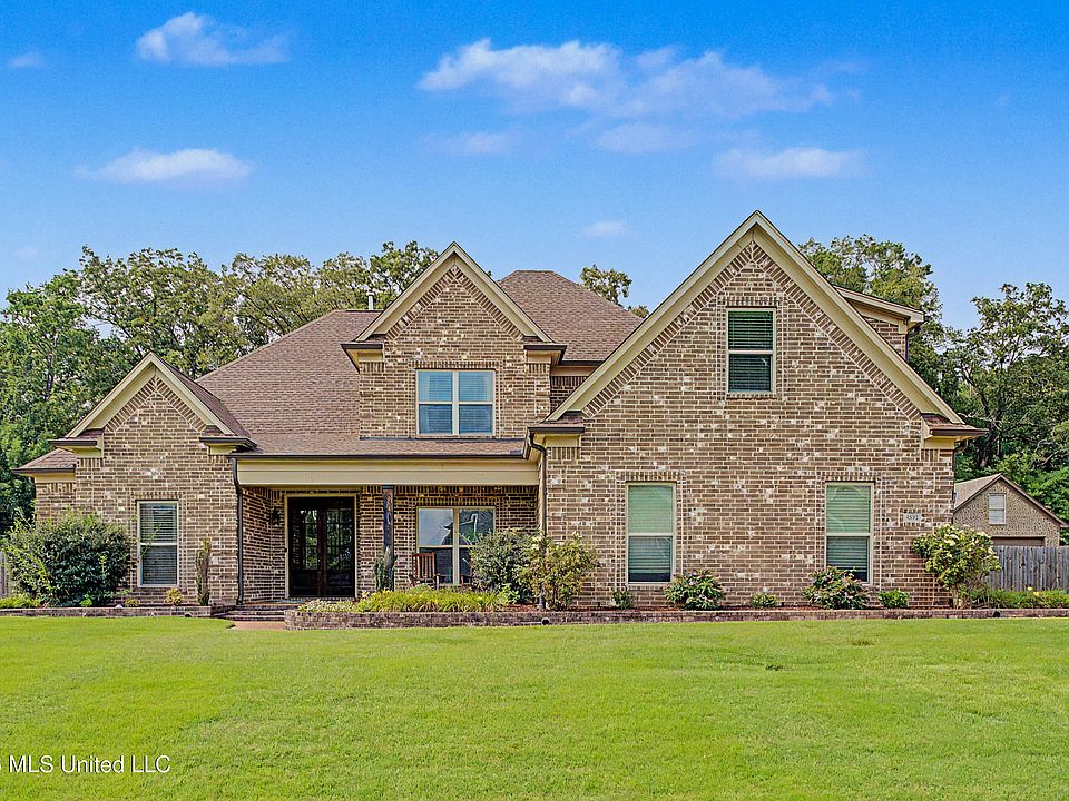 1st image of 4592 Bakersfield Dr