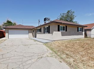 38545 35th St E, Palmdale, CA 93550