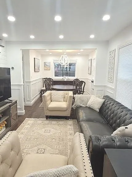 1051 Hempstead Ave — Photo 1