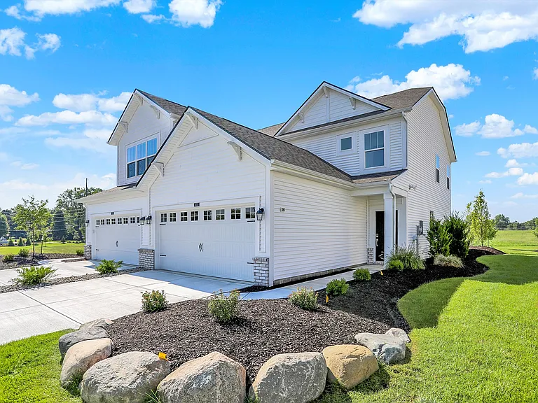 10713 Mangrove Dr — Photo 4