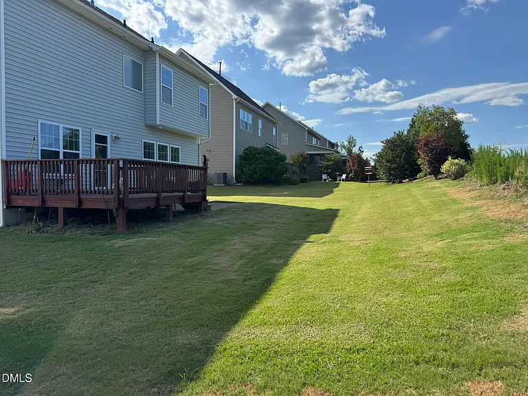 528 Walker Ranch Dr — Photo 37
