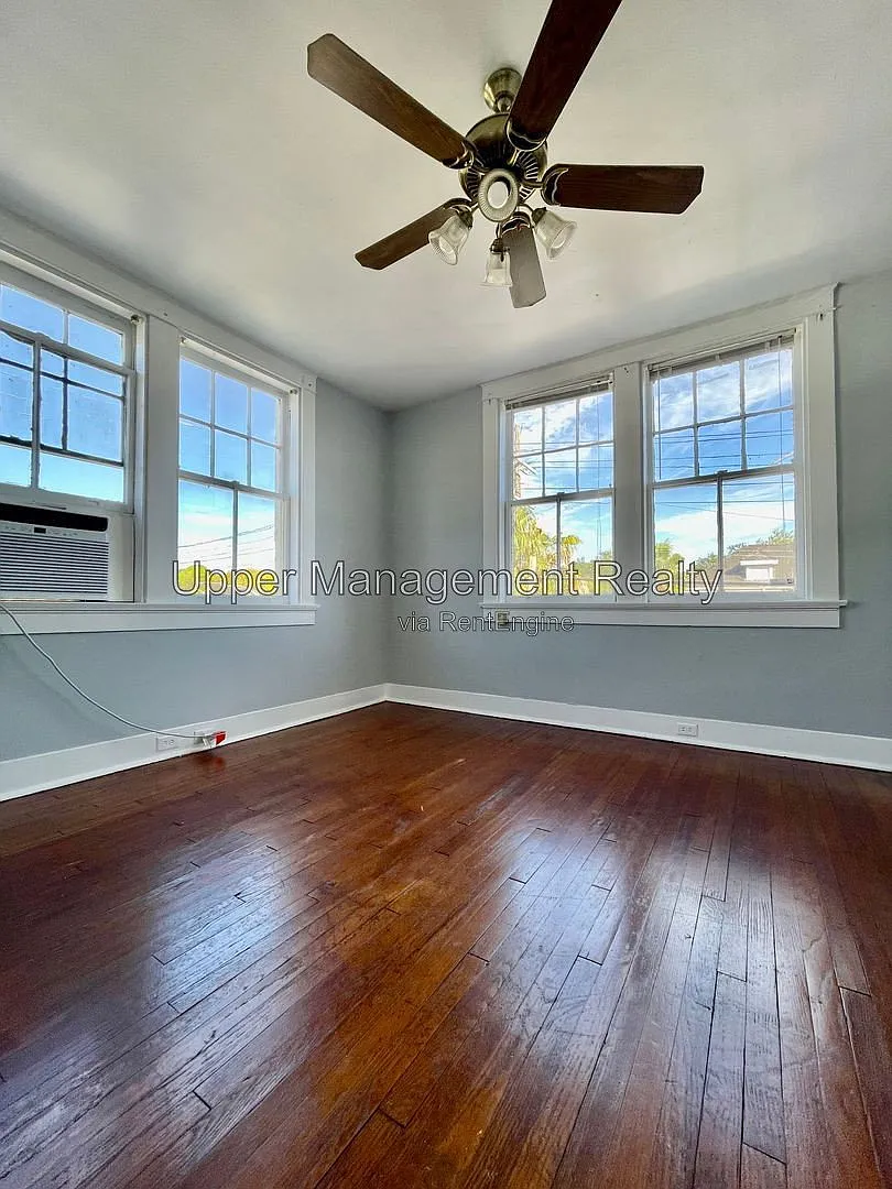 2 bed, 1.0 bath, 1200 sqft, $1,750 — Photo 3