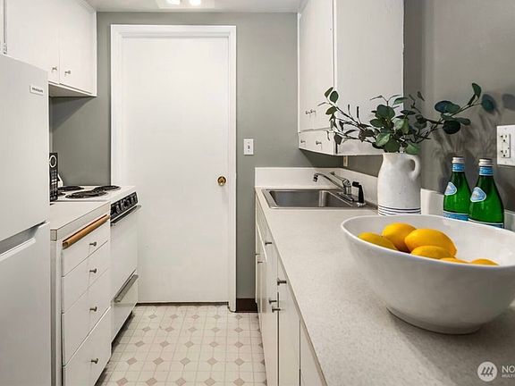 5th image of 7519 24th Ave NW APT B