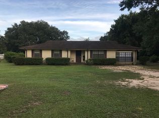 323 Tall Pines Ln, Cantonment, FL 32533