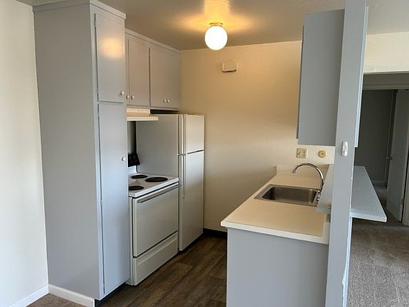 5th image of 425 Washington St #15