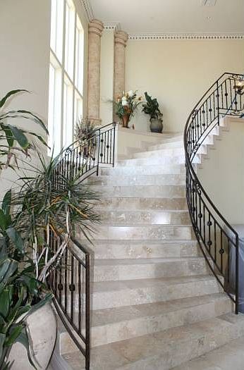 Entry Staircase